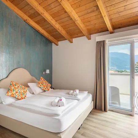 Hotel Elvezia-3